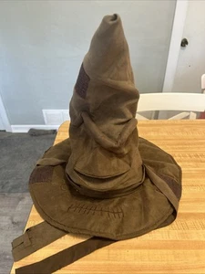 Harry Potter 13041 Real Talking Sorting Hat - Picture 1 of 5