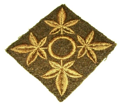 EXQUISITE ORIGINAL BLACK-BACK EMBROIDERED WOOL WW1 4th INFANTRY DIVISION PATCH - Image 1 of 2