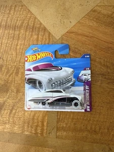 Hot Wheels 2025 Purple Passion, Body to Chassis assembly error. - Picture 1 of 11