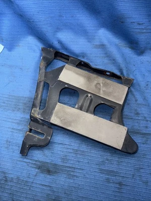 90-96 Nissan 300ZX Z32 Front Right Bumper Reinforcement Support Bracket OEM RH - Image 1 of 4