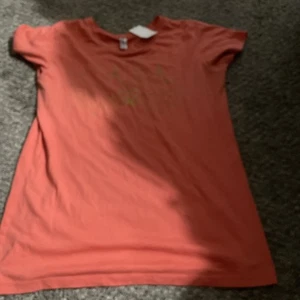 Casa Bonita Offical T Shirt Grau Rosa Gr. L Neu - Bild 1 von 9