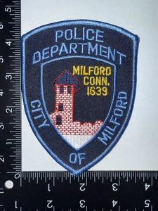 City of Milford Connecticut CT Police Shoulder Patch Obsolete Collectible - Picture 1 of 2