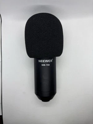 Neewer NW-700 Professional Studio Recording Broadcasting Condenser Microphone - Image 1 of 4