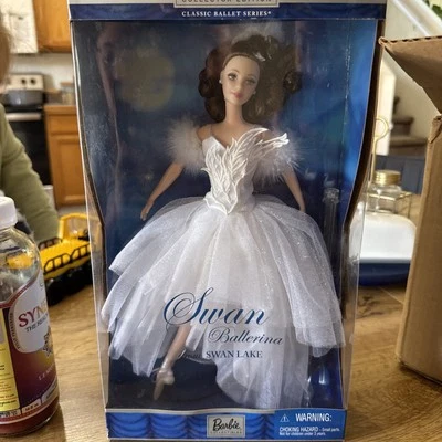 Muñeca Barbie Bailarina del Lago de los Cisnes 2001 Mattel Classic Ballet Series NRFB Foto 1 de 2