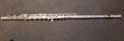 Yamaha Allegro YFL-371 Silver Head 925 Open Hole Flute w/ Gold Plated Lip Plate - Image 1 of 4