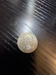 1995 D Washington Quarter - error in "R" in Trust - US Coin Collectible - Picture 1 of 2