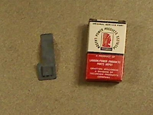 Nuevo clip de cuerda TECUMSEH de stock antiguo 590446 * Vendedor de EE. UU. - Imagen 1 de 2