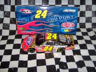 2003 Jeff Gordon Dupont Monte Carlo Club Car 24KT ouro 1/32º. - Imagem 1 de 4