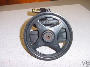 1991-2002,Crown,Expedition,Navigator,Town,Steering pump - Picture 1 of 3