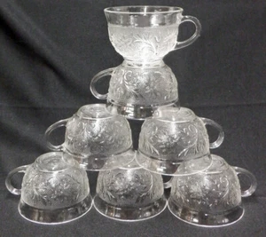 Vintage Anchor Hocking SANDWICH TRASPARENTE Set di 7 tazze per caffè tè punzone usato in ottime condizioni - Foto 1 di 9