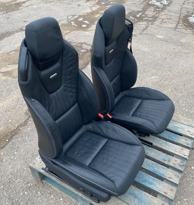 Asientos de cuero negro para Mercedes Benz AMG GT C190 seats black RHD COUPE Foto 1 de 4