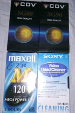 Lotto stock 4 pz VHS Maxell m 120 cdv sg 60 90 VIDEOCASSETTE Sony cleaning t 25