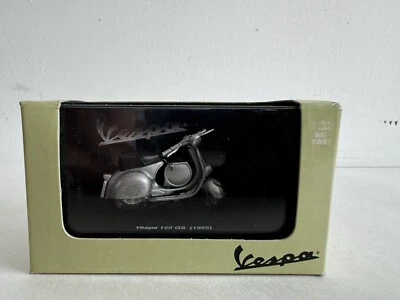 VESPA New-Ray  SILVER VESPA GS150 VS1 YEAR 1955 SCOOTER diecast model toy BIKE - Image 1 of 4