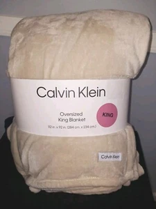 CALVIN KLEIN King Beige/Tan Ultra Soft Plush Fleece Oversized Blanket - Picture 1 of 4