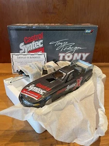 Revell Collection 1/24 Scale Tony Pedregon preview 2001 Castrol Syntec - Picture 1 of 7