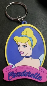 Disney Cenicienta Princesa Llavero Mochila Monedero FOB Regalo - Imagen 1 de 2