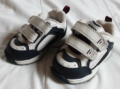 Zapatos/zapatillas de tenis para bebés niños talla 3 cierre de gancho y bucle blanco y azul Foto 1 de 4