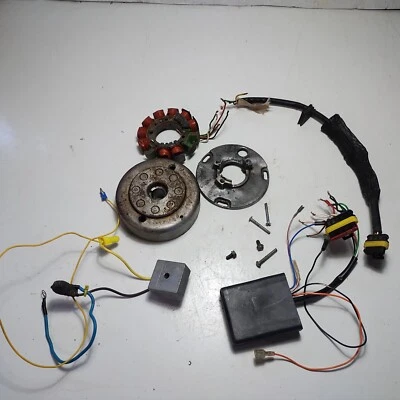 Husqvarna TE410 TE 1999 410 CDI volante estator rectificador - para piezas o reparación Foto 1 de 4