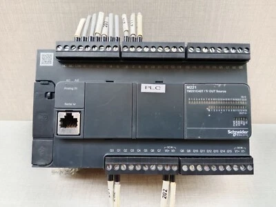 Schneider Modicon TM221C40T Logic Controller - Image 1 of 4