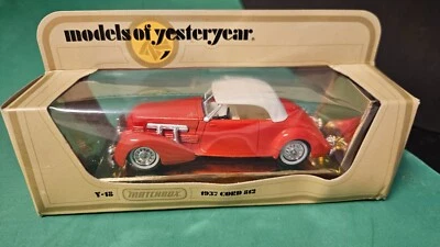 Matchbox Models Of Yesteryear Y-18 1937   Cord 812 Red Diecast Model Car - Image 1 of 4