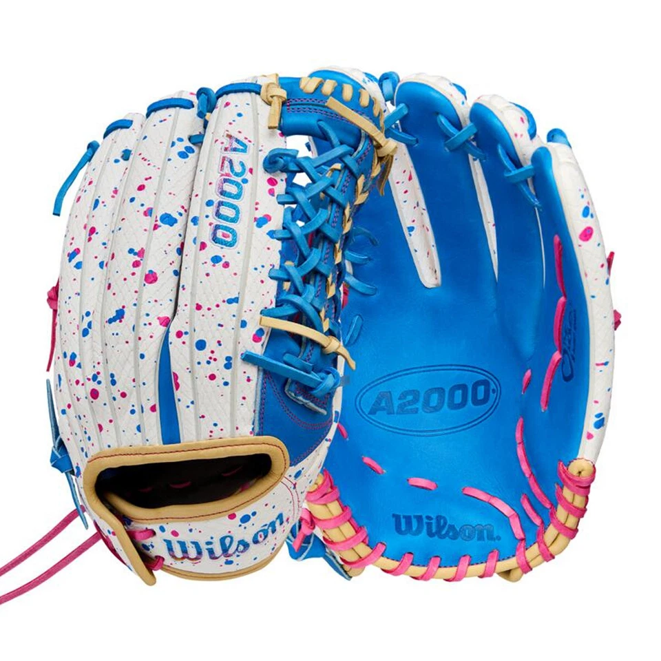 2025 Wilson Love the Moment A2000 T125 12.5" Autism Fastpitch Softball Glove RHT - Image 1 of 1