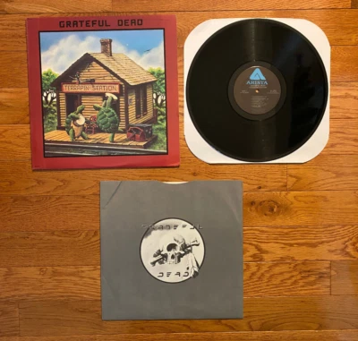 Grateful Dead  Terrapin Station LP Arista AL 7001 1977 1st Pressing w/ Inner VG+ - Image 1 of 4