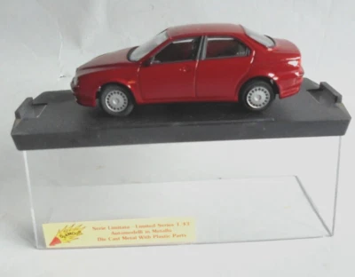 Alfa Romeo 156 Red Glamour Automodelli Bburago Basado 1/43 Hecho en 1999 Foto 1 de 4