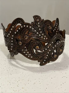 Cinturón de cuero marrón genuino para damas talla 34 pedrería tachonada occidental - Imagen 1 de 8