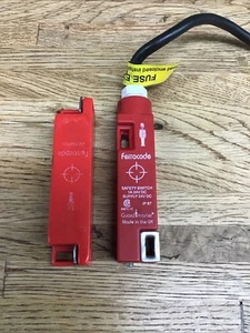 Pair Of Ferrocode Safety Switch/ Actuator 1A 24V DC IP67 Used Working D-5 - Picture 1 of 5