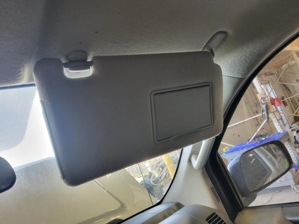 Passenger Sun Visor Without Illumination Fits 05-12 FRONTIER 574901 - Image 1 of 1
