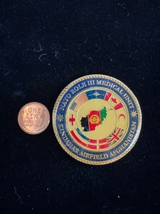 NATO MultiNational Medical Unit Rolle 3 Kandahar Flags Challenge Coin - Bild 1 von 2