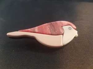 Wild Erstwilder Style Acrylic Christmas Robin Pink Breast Bird Brooch Pin  - Picture 1 of 9