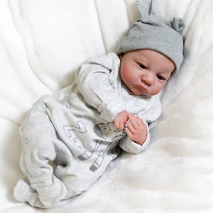 Realistic Reborn Baby Dolls Vinyl Silicone Newborn Doll Lifelike Real Baby Gift - Picture 1 of 9