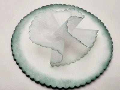 Borde verde oscuro 9" diámetro tela hilada organza como favores círculos 50 piezas Foto 1 de 4