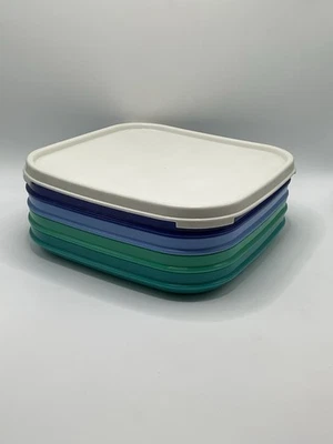 Tupperware 4 Picknickteller Eco Go Picknick Teller mit Deckel stapelbar Bunt + - Bild 1 von 3