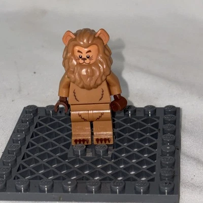 LEGO PELÍCULA 2 León Cobarde Minifigura Mago de Oz Minifigura 71023 Foto 1 de 4