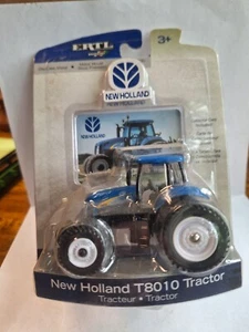 VERY HARD TO FIND 1/64 New Holland T8010 with dual Front and Rear - Picture 1 of 1