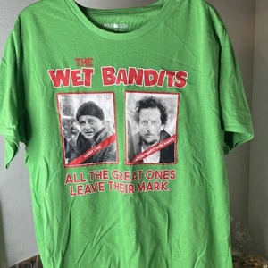 Home Alone Shirt Wet Bandits Green Harry & Marvin T-shirt Size X-Large - Picture 1 of 6
