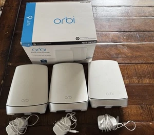 NETGEAR Orbi RBK753S-100NAS AX4200 Tri-Band Mesh WiFi 6 System (3-Pack) - Photo 1/3