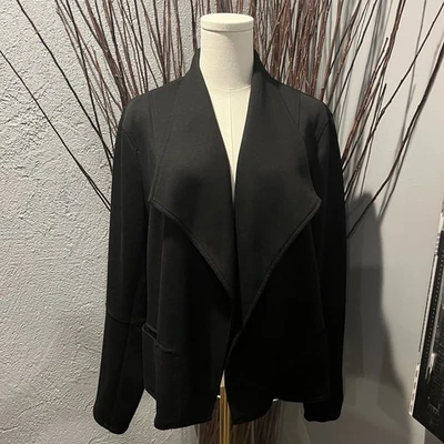 CHAQUETA BLAZER MUJER MAX STUDIO NEGRA DRAPEADA TALLA X-GRANDE Foto 1 de 4