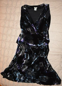 Precioso!  Conjunto de falda y blusa envolvente de terciopelo floral Anthropologie S 4 - Imagen 1 de 7