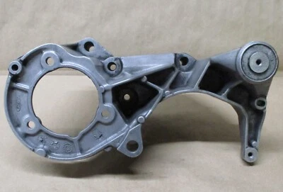 USED 1999-2004 OEM FORD MUSTANG POWER STEERING PUMP BRACKET F8ZE-10239-AA - Image 1 of 4