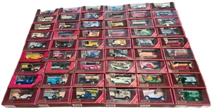 LOTE DE TRABAJO DE 54x MATCHBOX MODELOS DE ANTAÑO GRANATE EN CAJA INC EDICIONES ESPECIALES - Imagen 1 de 19