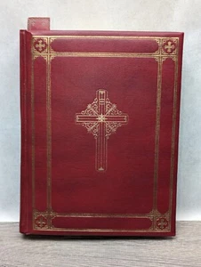 Holy Bible Catholic Action Edition 1961 Gilded HC Clean Pages Full Color Book - Picture 1 of 9