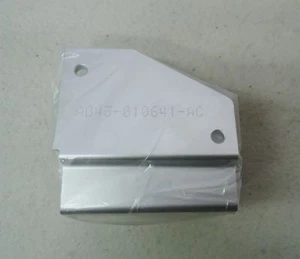 Aston Martin Rapide Left Driver Side Trunk Tailgate Bracket Wedge AD43-010641-AC - Picture 1 of 7