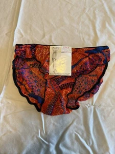 Vintage Olga Fashion Scoop Hipster Bikini Panties 5 Medium USA New Old Stock - Picture 1 of 5