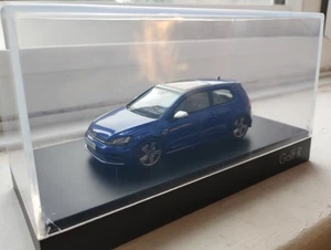 VERY RARE VW GOLF 7 VII “R” 3 DOOR LAPIZ BLUE MK7 1:43 (Official VW) - Picture 1 of 1