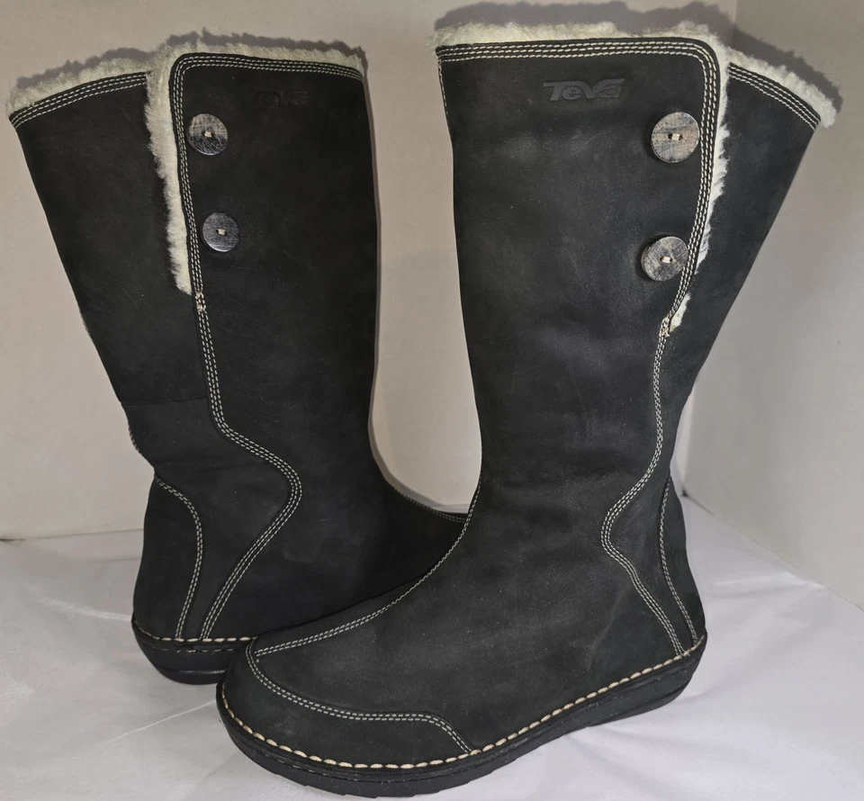 TEVA Tonalea 9.5 Cuero Negro Gamuza Impermeable Medio Pantorrilla Forro de piel de oveja para mujer Foto 1 de 4