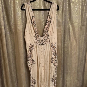 Free People Setting Sun Ivory Pink Purple Paisley Jumpsuit Large - Picture 1 of 12