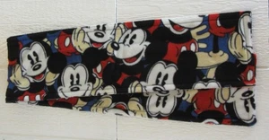 Mickey Mouse Fleece Scarf - Adult Size - Picture 1 of 3